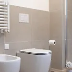 Hurban Anastasio 12 Park Apartman *